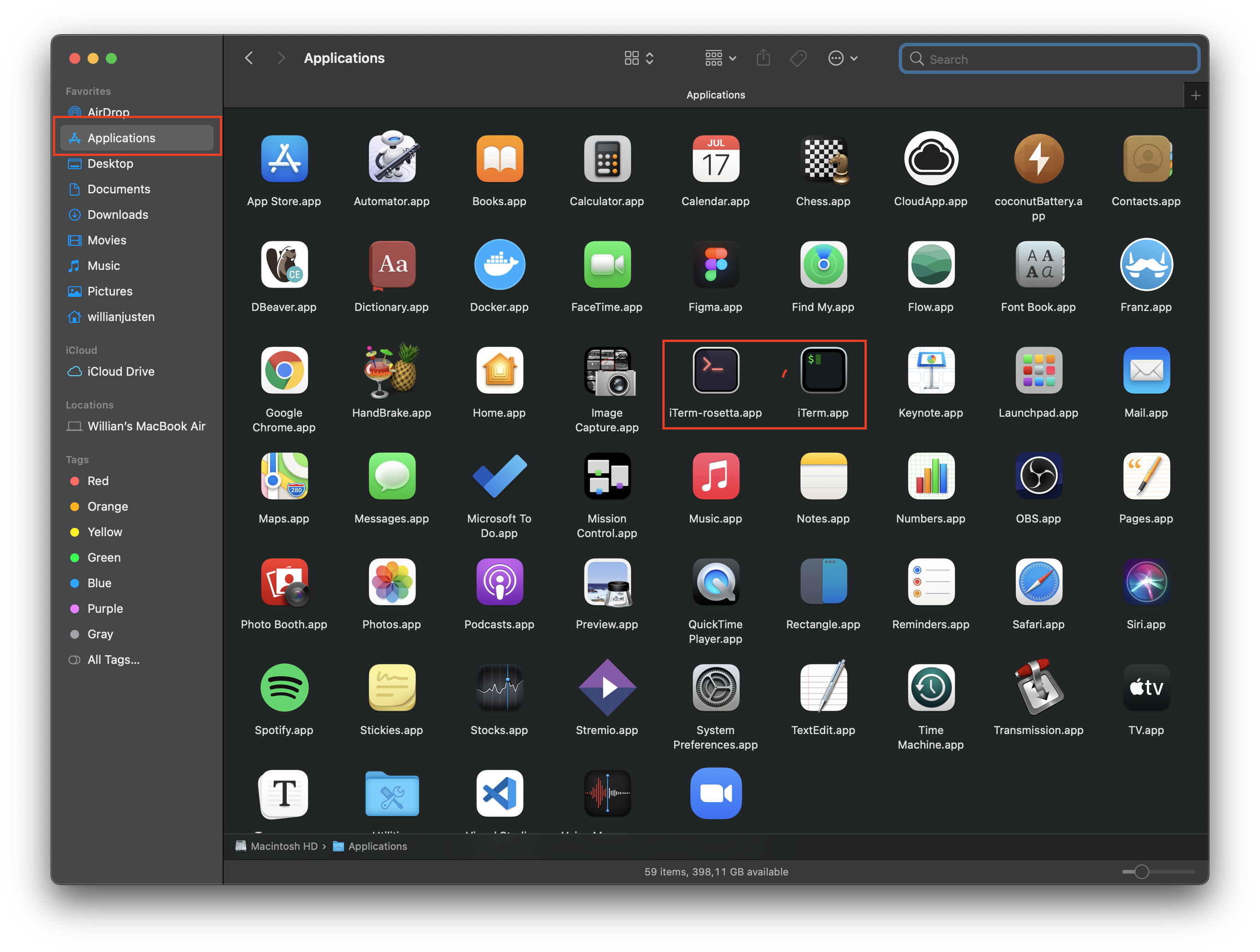 Imagem do finder do Mac com varias aplicacoes, incluindo o iTerm